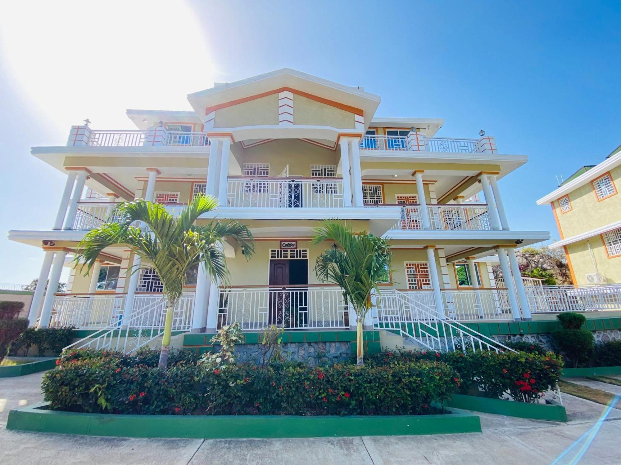J&G Villa Hotel Cap-Haïtien Kültér fotó